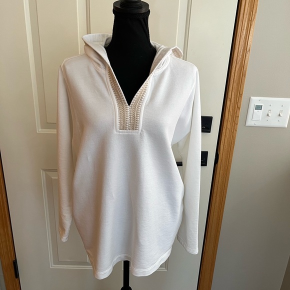 Pure Jill Tops - Women’s Pure Jill cream cotton boho resortwear pull over hood tunic. Medium